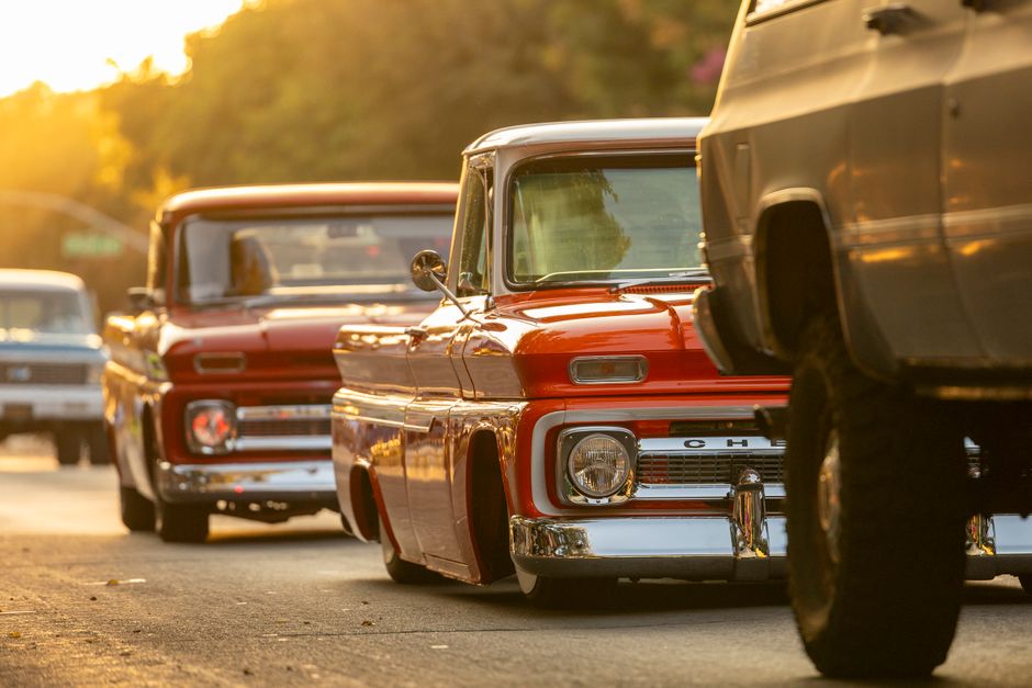 pickup truck (Stephen Leonardi)